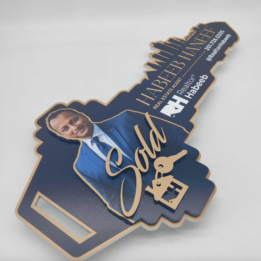 Real Estate sign with photo