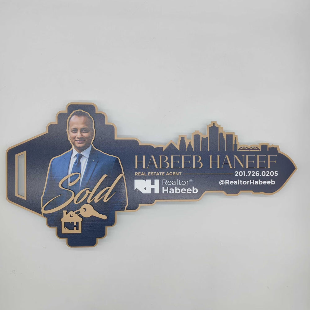 Real Estate sign with photo