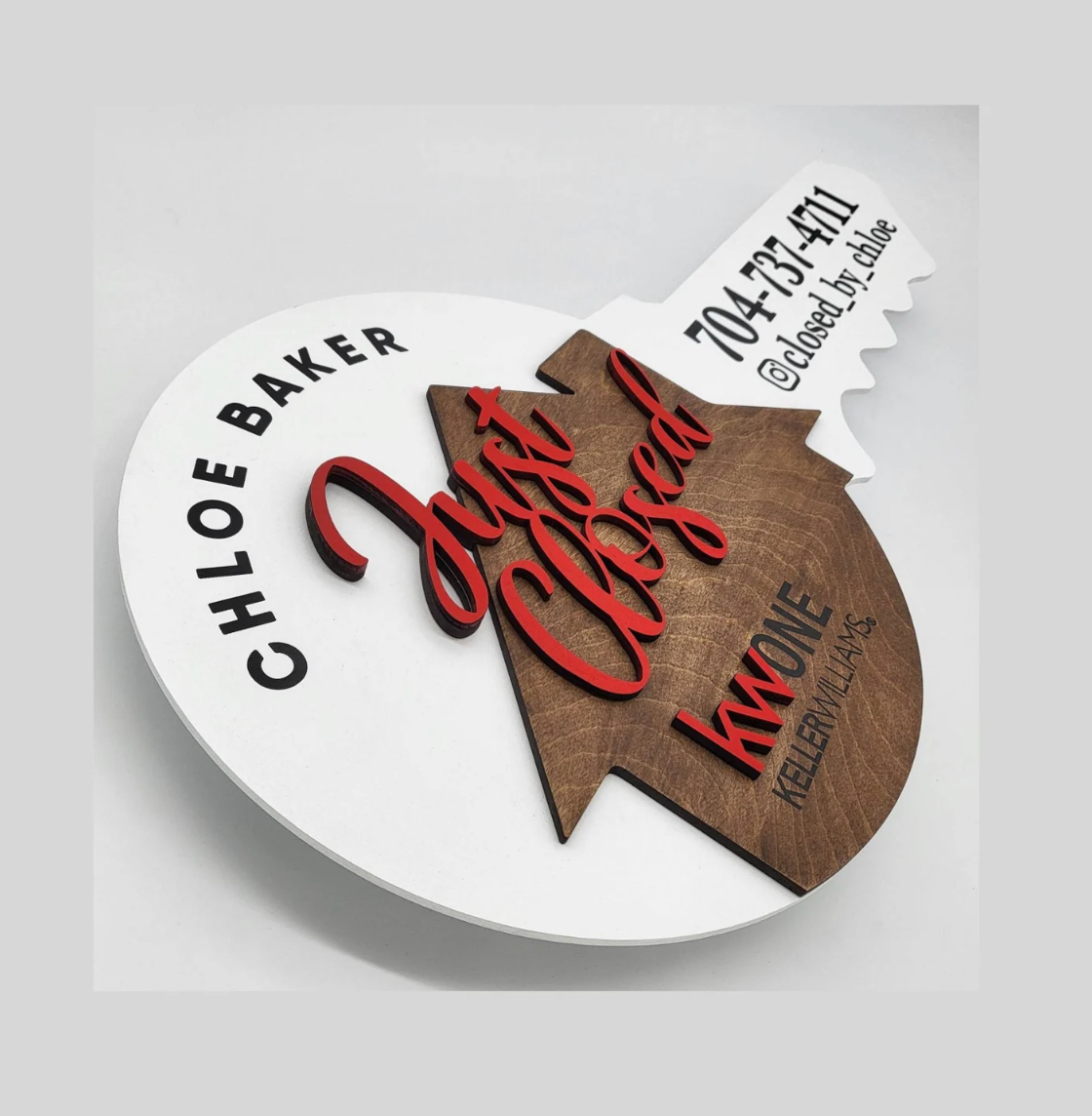 Custom Round Key Shaped Sign "Just Closed"