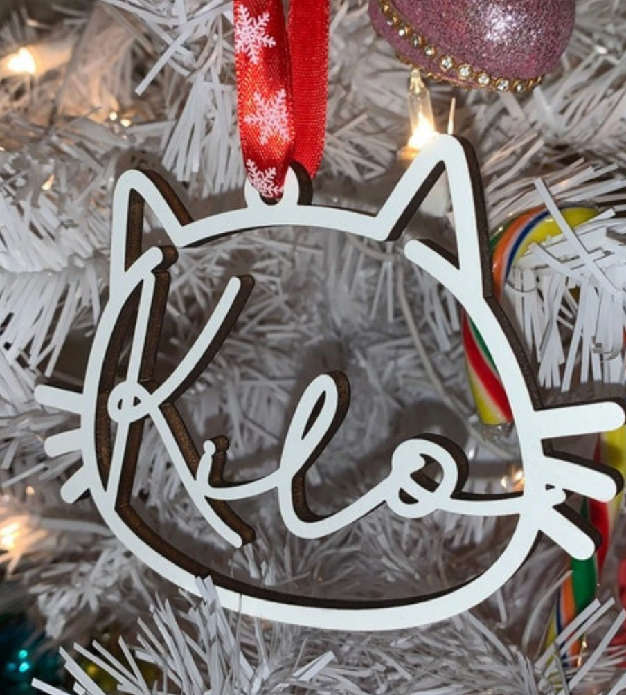 Personalized Merry Christmas Tree Ornament "Cat"