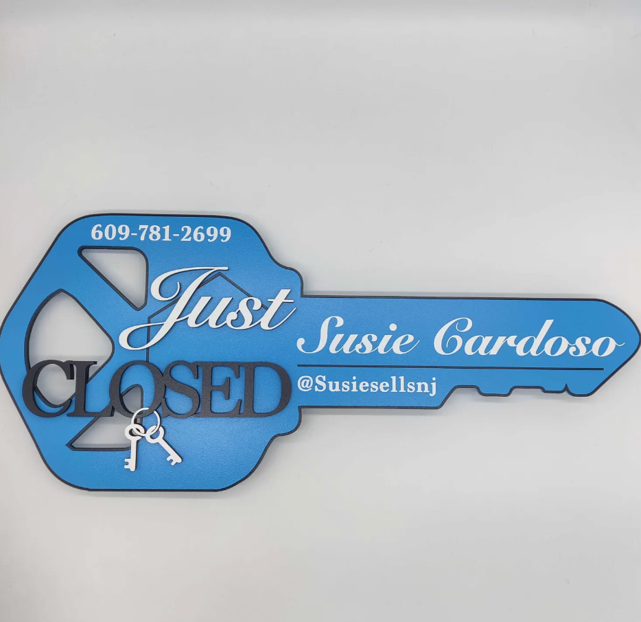 Oasis Blue Realtor Sign