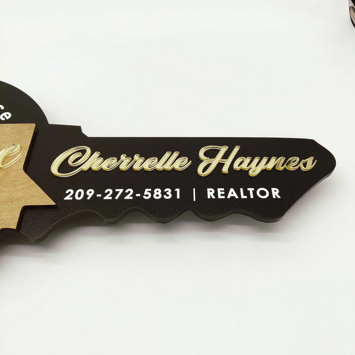 Black Round Key Shaped acryl Gold "Welcome Home"