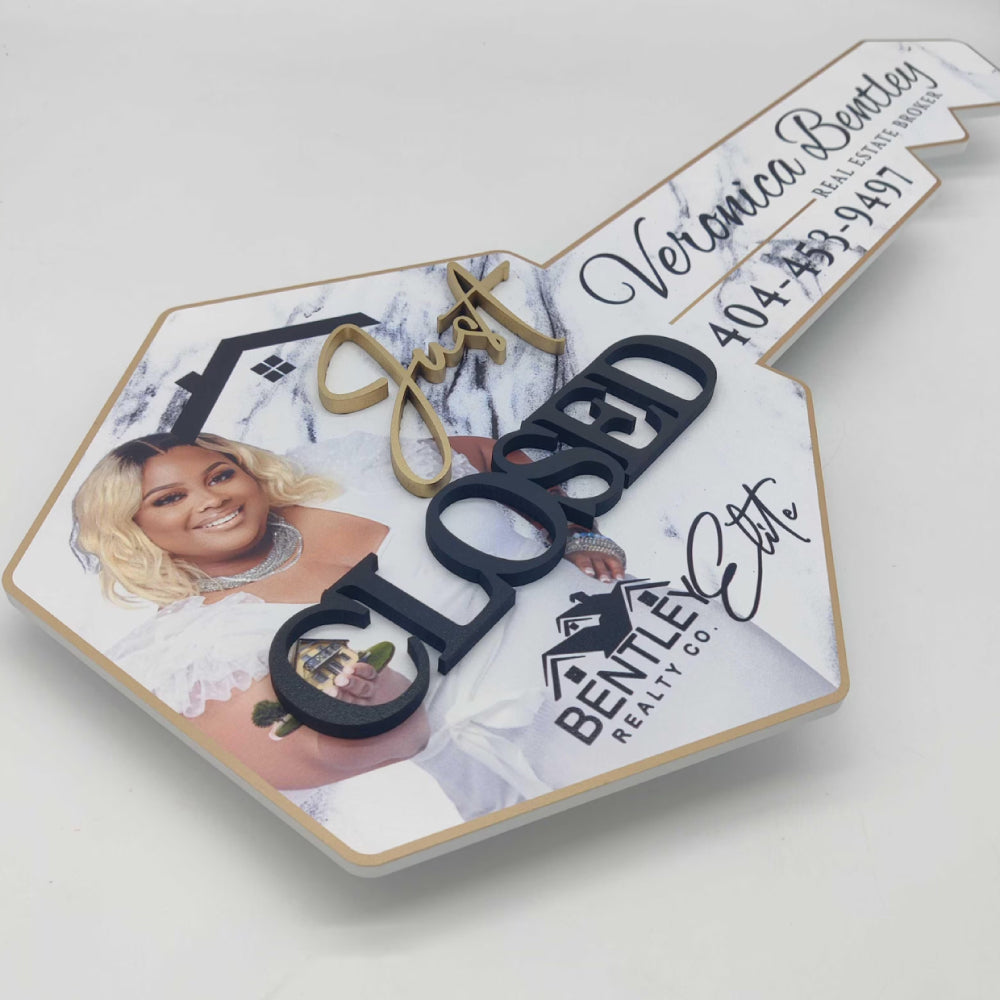 Photo Just Closed Custom sign