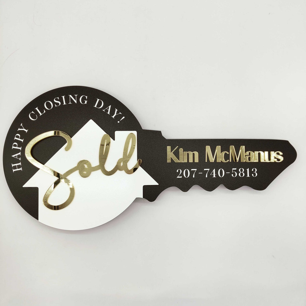 Custom Key Shaped Prop Realtor Sign «Sold» - Real Estate Store