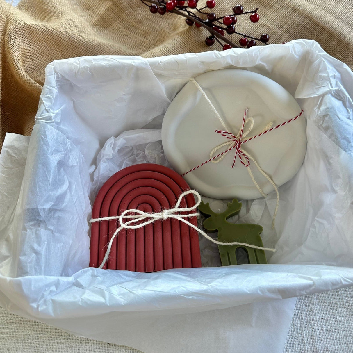 Gift Box II - 5 elements - Real Estate Store