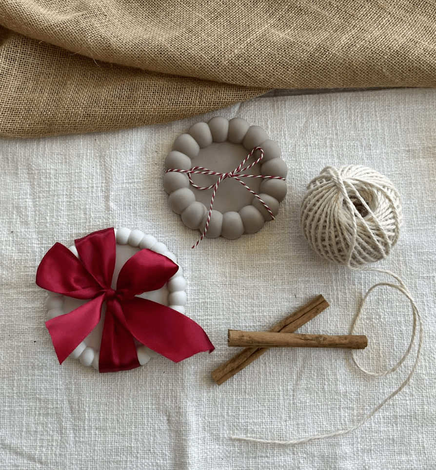 Gift Box III - 4 elements - Real Estate Store