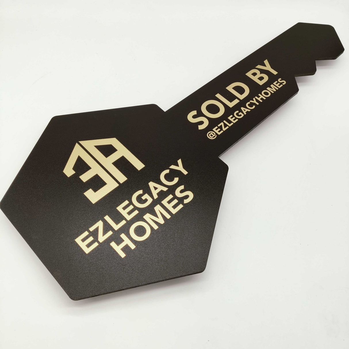 Hexagon Black Key «Sold by» - Real Estate Store