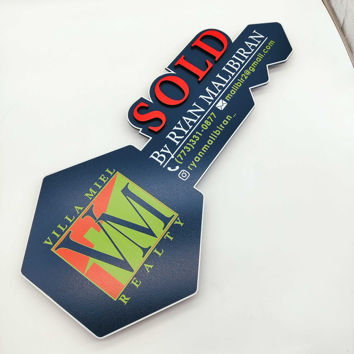 Hexagon Dark Blue Key Shaped with a House Line - Real Estate Store