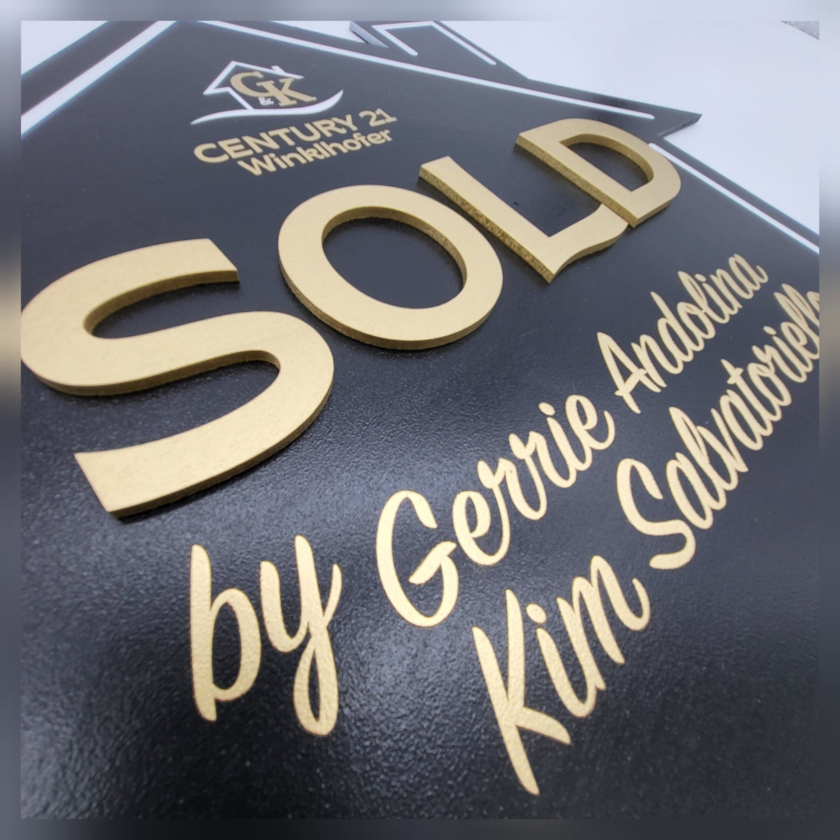 House Shaped Sign with 3D Cutout «Sold» - Real Estate Store