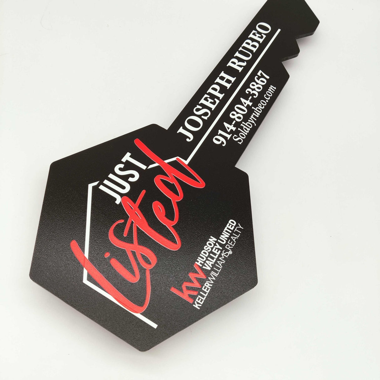 Just Listed - Real Estate Store