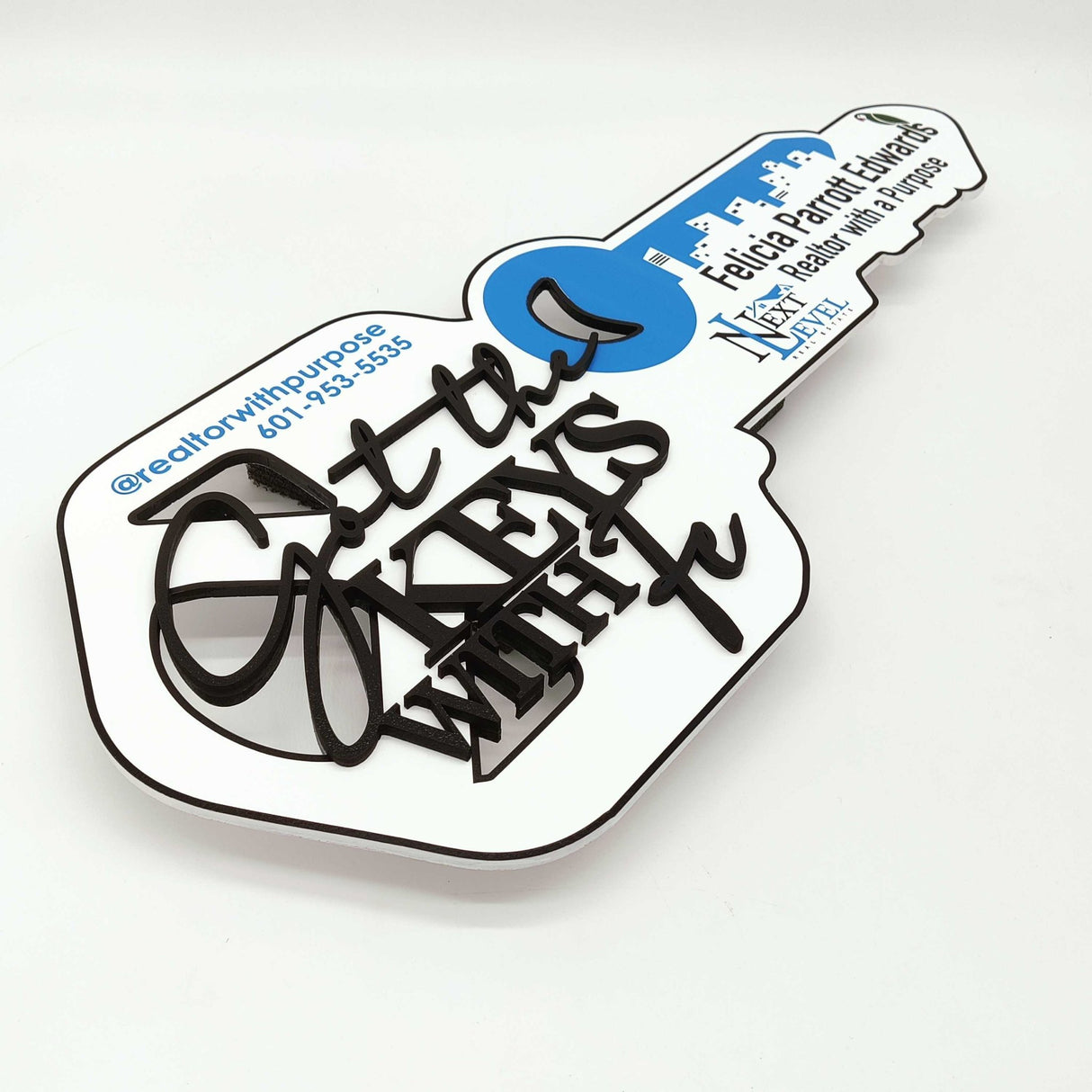 Key Shaped «Got the keys» Modern Key Sign for Realtors - Real Estate Store