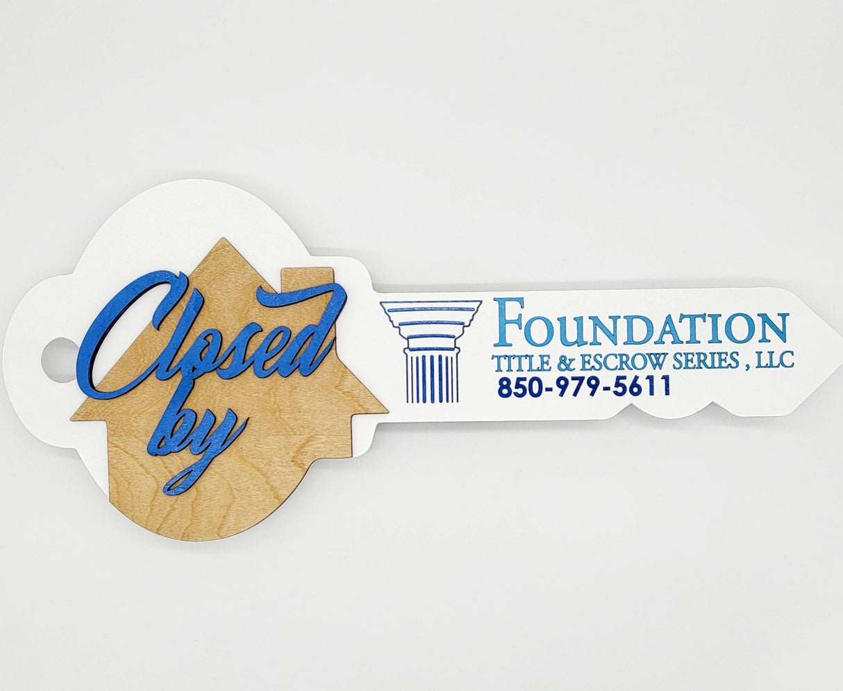 Key Shaped Props Classic Key Sign with a Wooden House «Closed By» - Real Estate Store