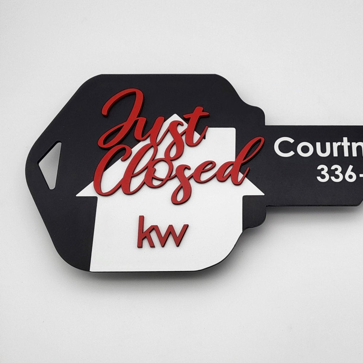 Key Shaped Sign «Just Closed» - Real Estate Store