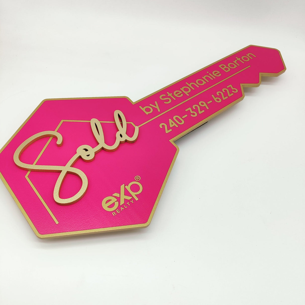 Key Shaped Sign Props «Sold» Pink Realtor - Real Estate Store