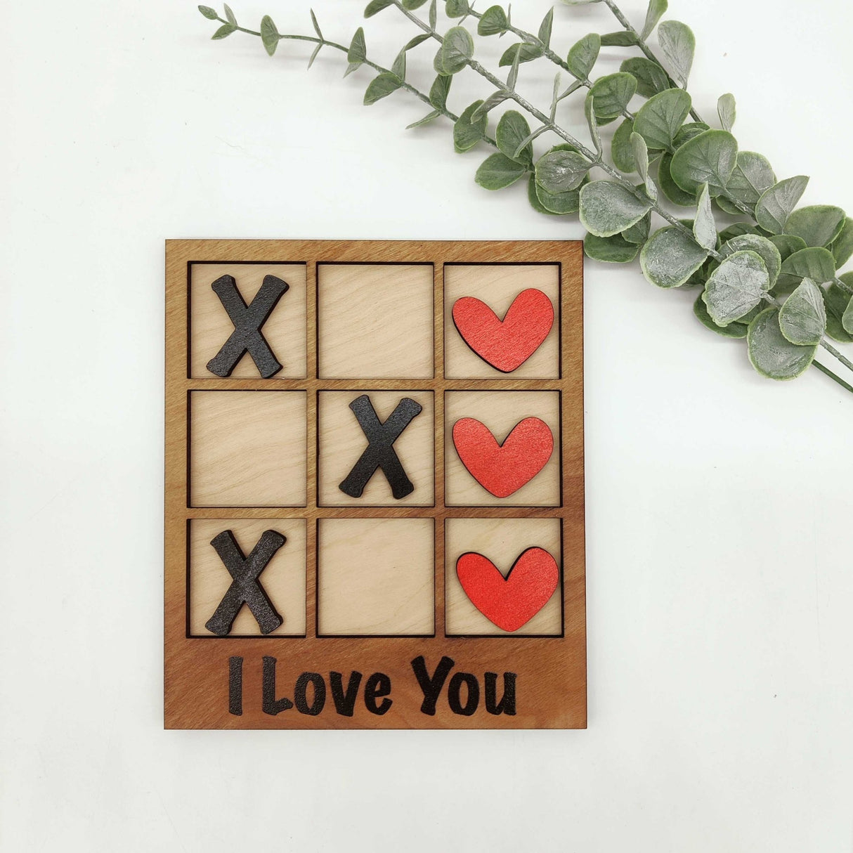 «Love Tic Tac Toe» Valentine's Day - Real Estate Store