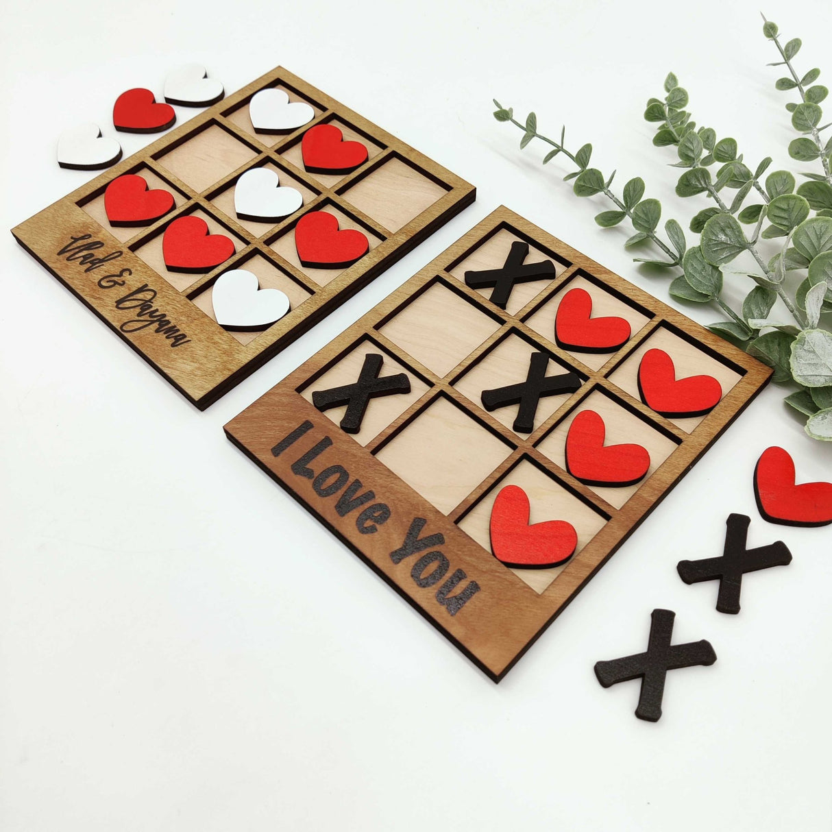«Love Tic Tac Toe» Valentine's Day - Real Estate Store