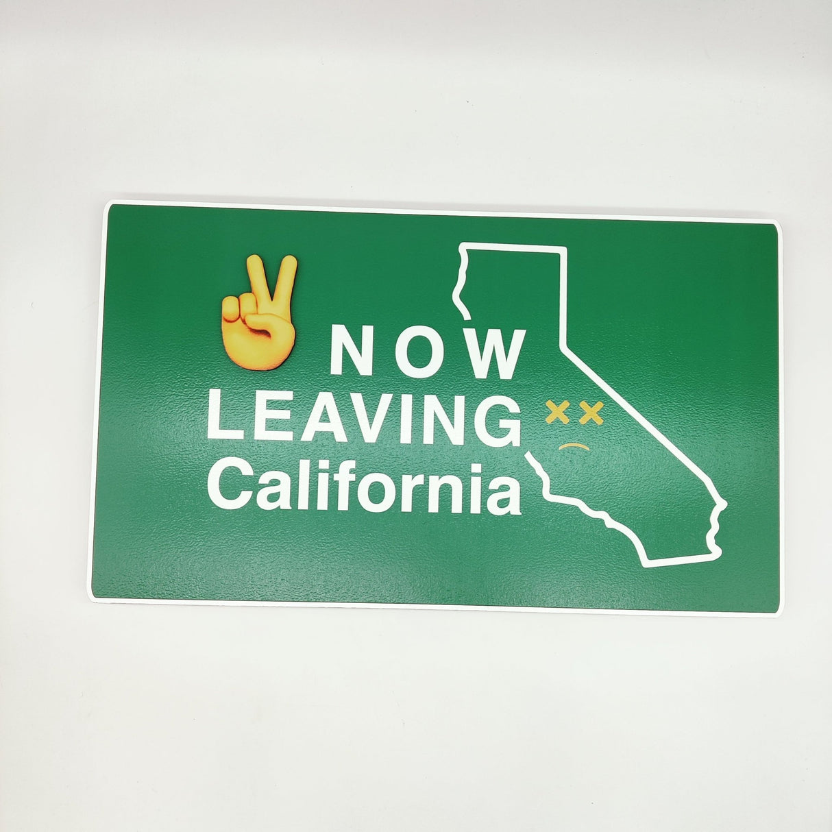 Rectangle Shaped Prop «NOW leaving California» - Real Estate Store