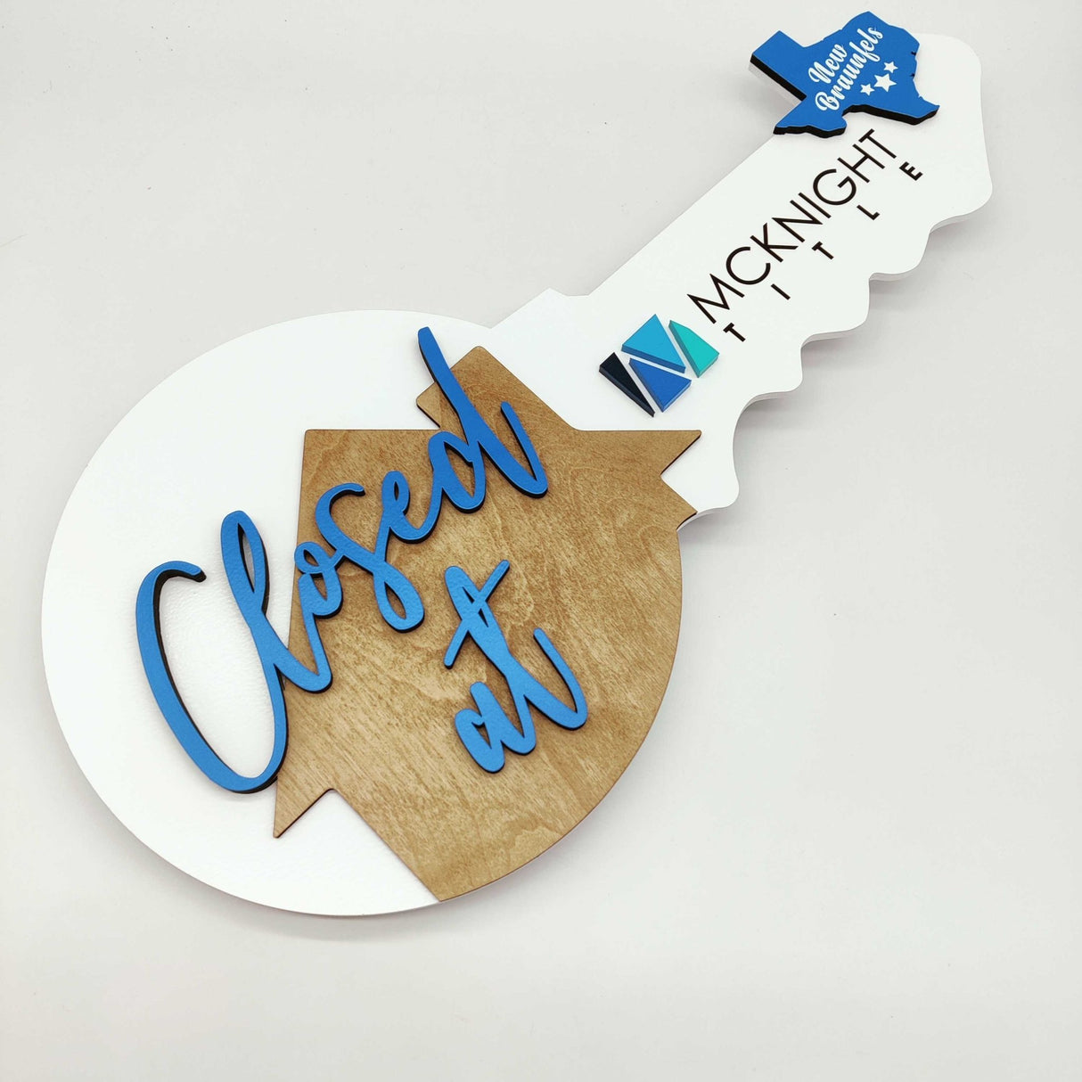 Round Shaped Closed at Sign - Real Estate Store