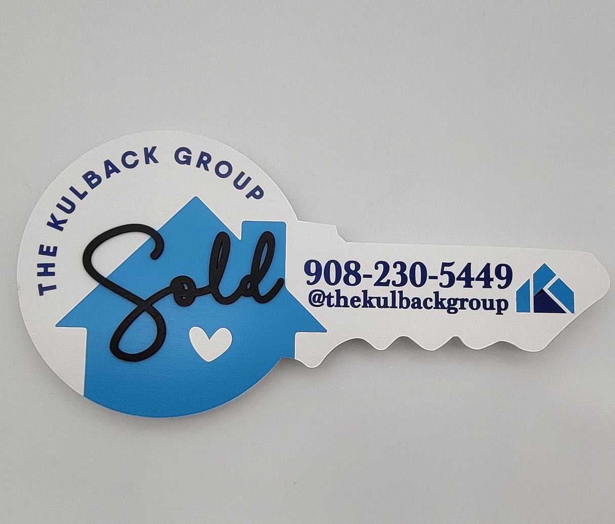 Round Shaped «Sold» Round Real Estate Agent Key Sign - Real Estate Store