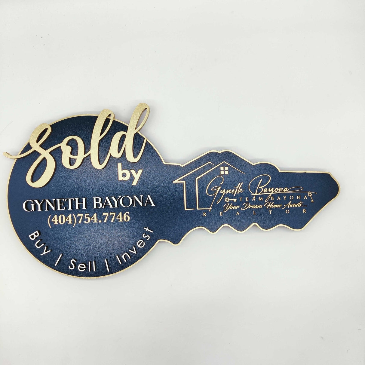 Round Shaped Sold sign with logo - Real Estate Store