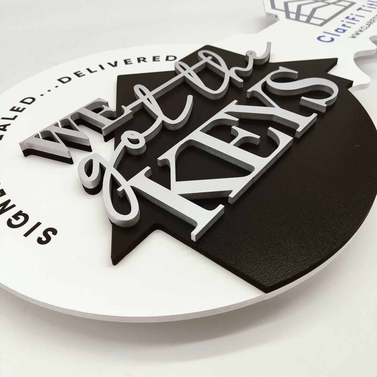 Round Shaped «We got the keys» Realtor Sign - Real Estate Store