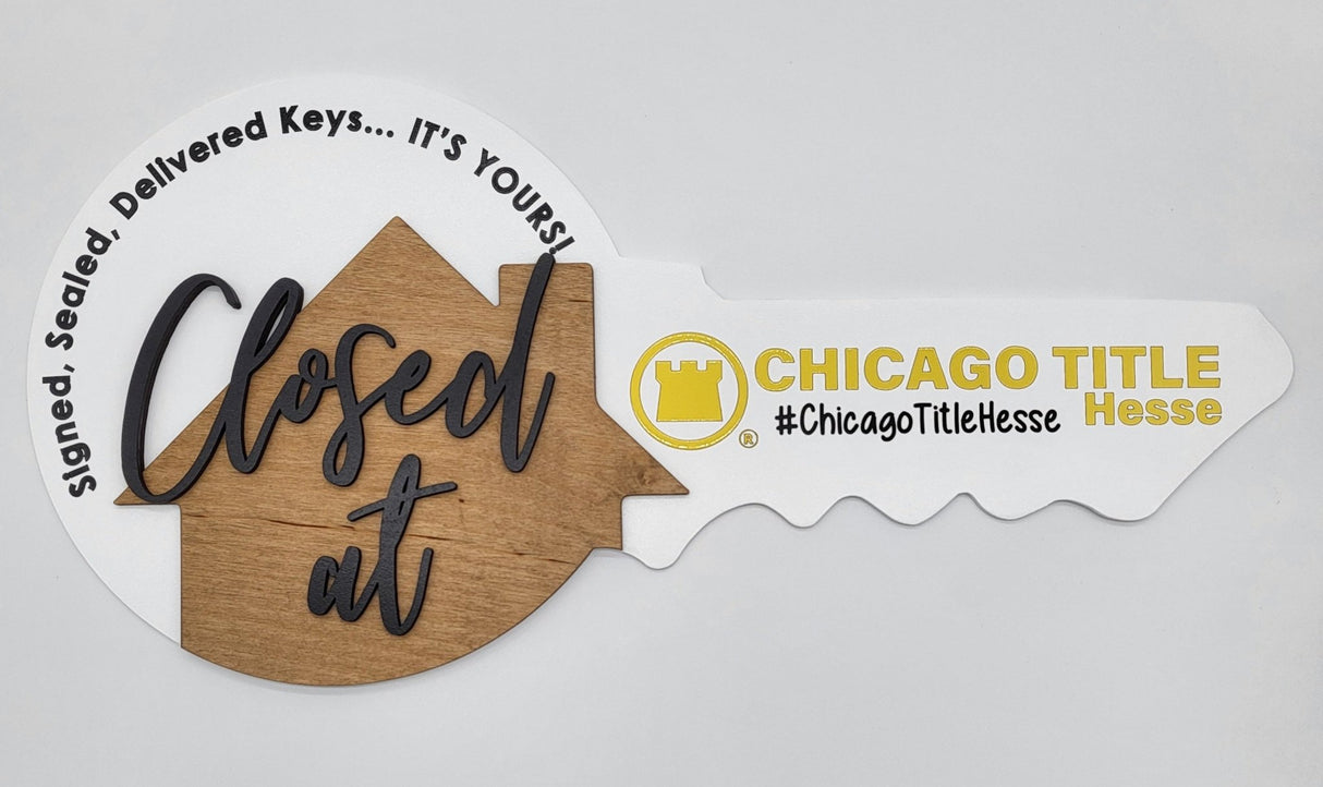 Wooden Round Shaped Key «Closed At» - Real Estate Store