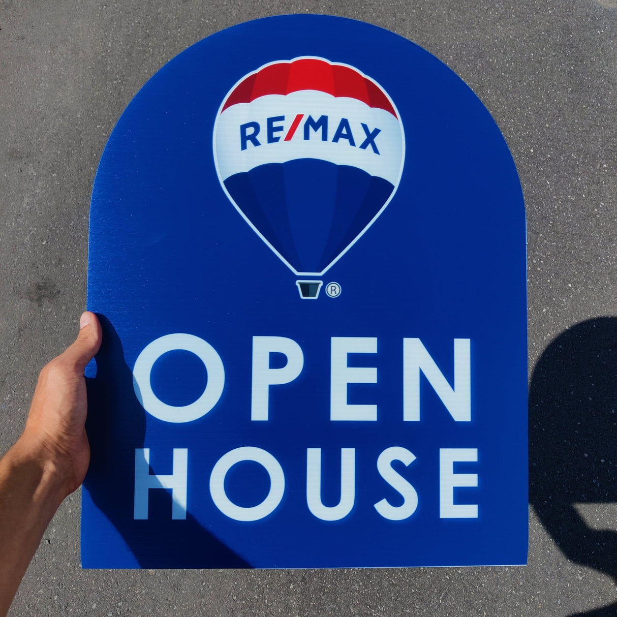Yard Sign «Arched REMAX Open House Sign» - Real Estate Store