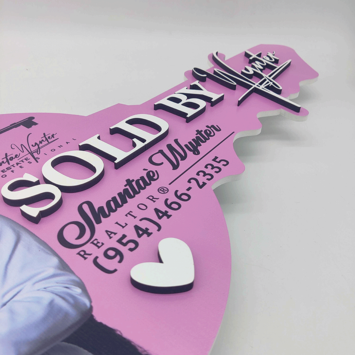 Sold pink sign