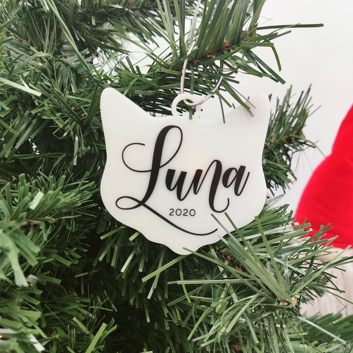 Custom Merry Christmas Tree Ornament "Luna"