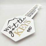 Printed Hexagon Key Shaped Prop «We Gol The Keys» White