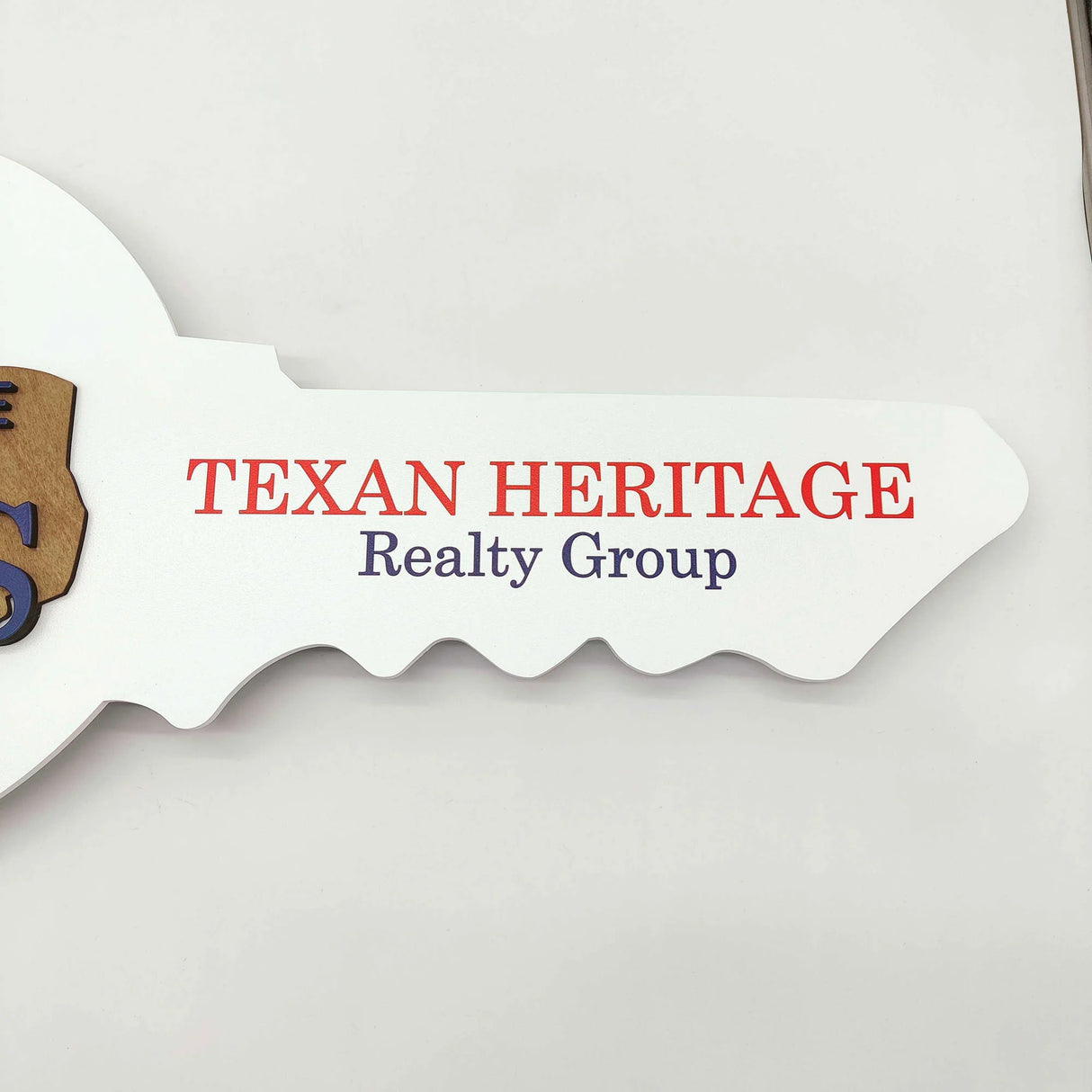 White Round Shaped Key Sign "Our Little Piece of Texas"