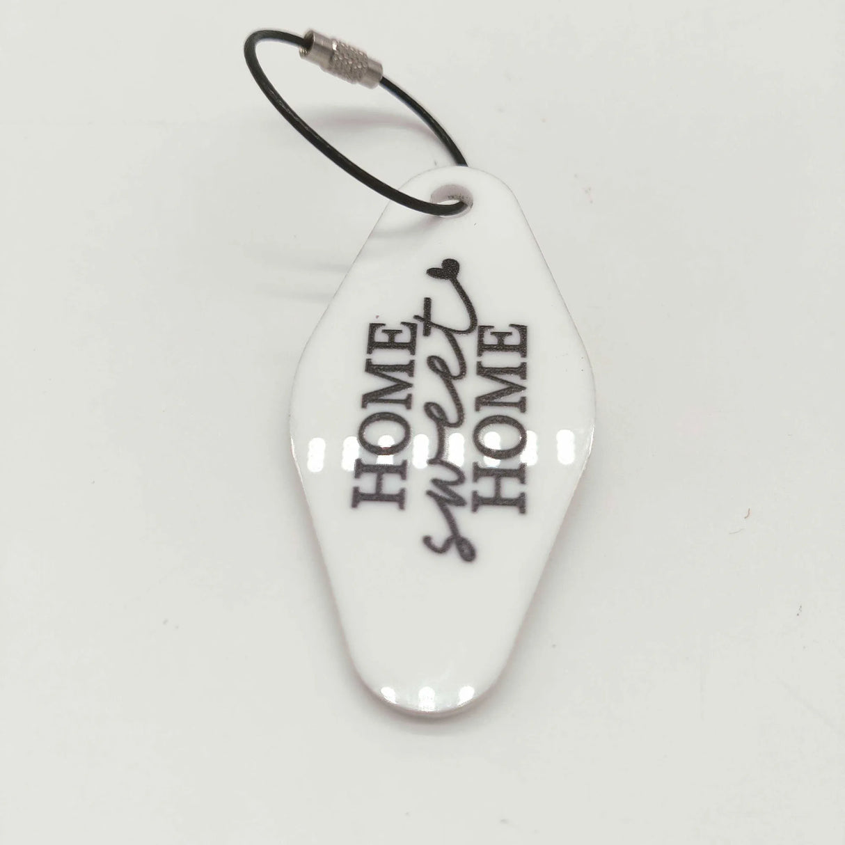 Custom KeyChain white "Home sweet Home"