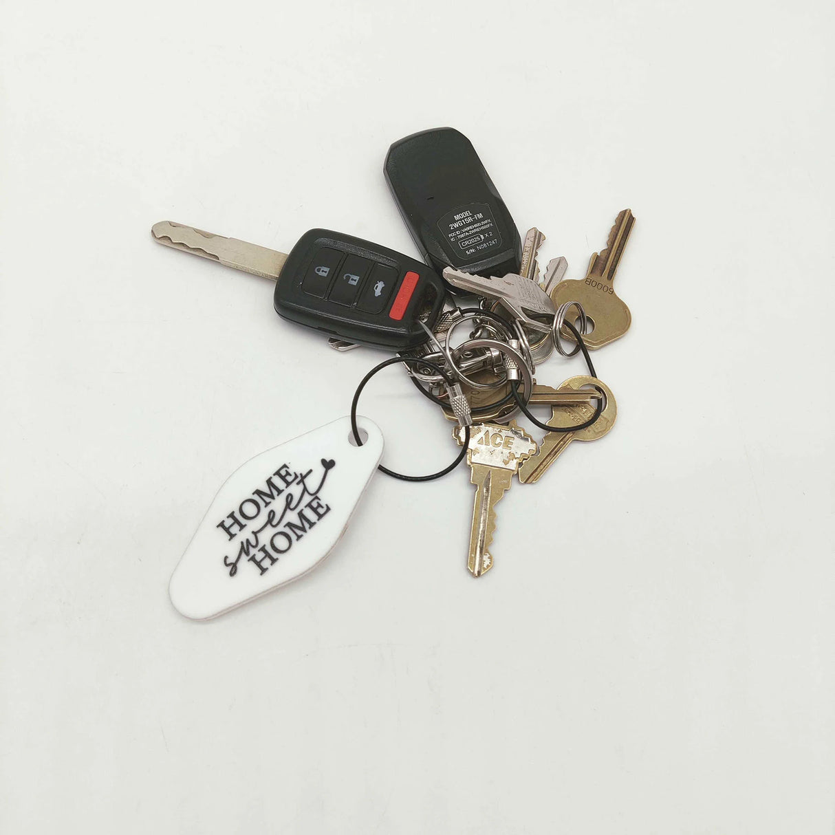 Custom KeyChain white "Home sweet Home"