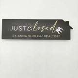 Rectangle Shaped Prop Sign Black «‎Just Closed»