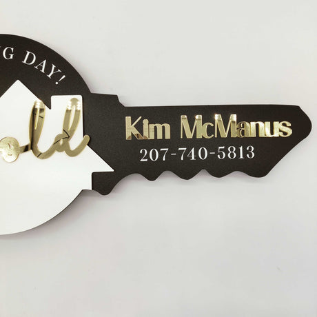 Custom Key Shaped Prop Realtor Sign «Sold» - Real Estate Store