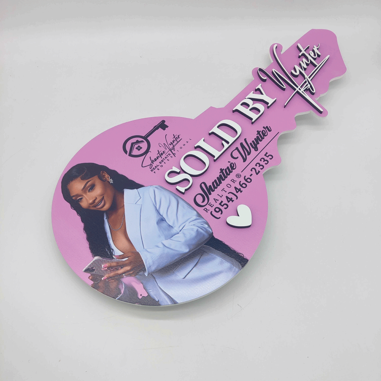 Sold pink sign