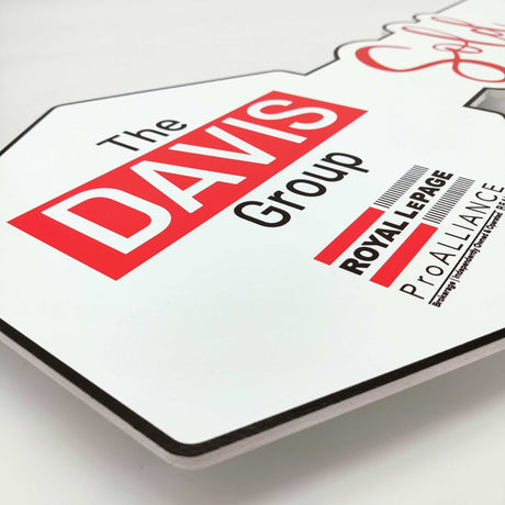 Hex Key Shaped Props no 3D elements - Real Estate Store