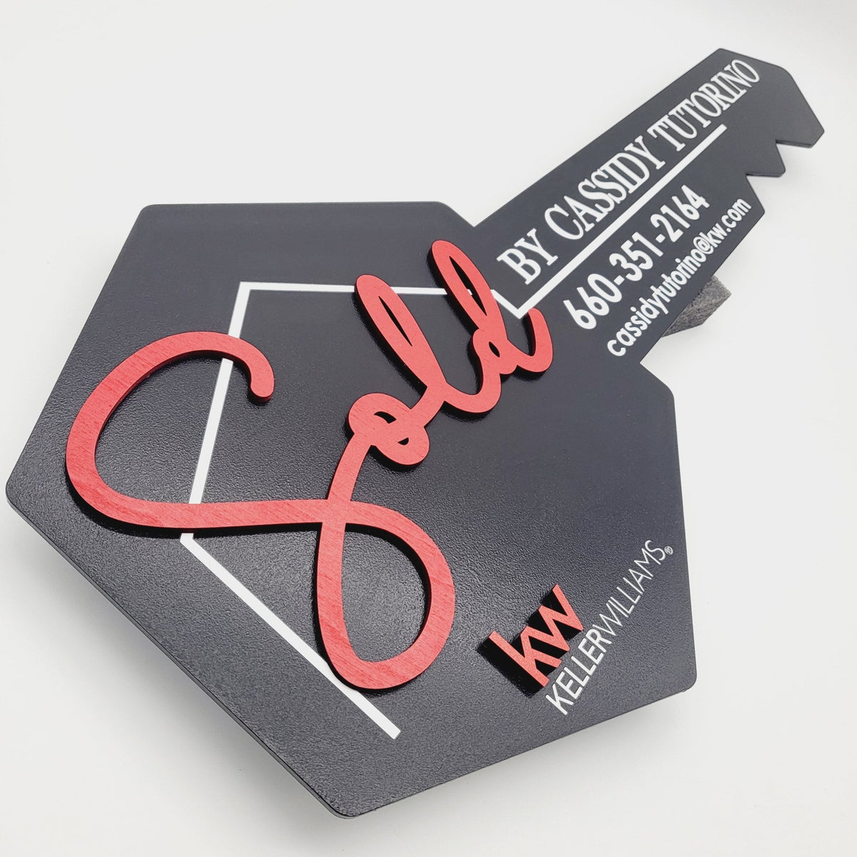 Hexagon Black Key Shaped with a House Line – Real Estate Store