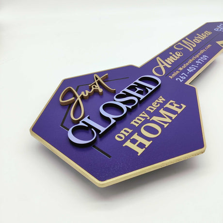 Hexagon Key with Outline - Real Estate Store