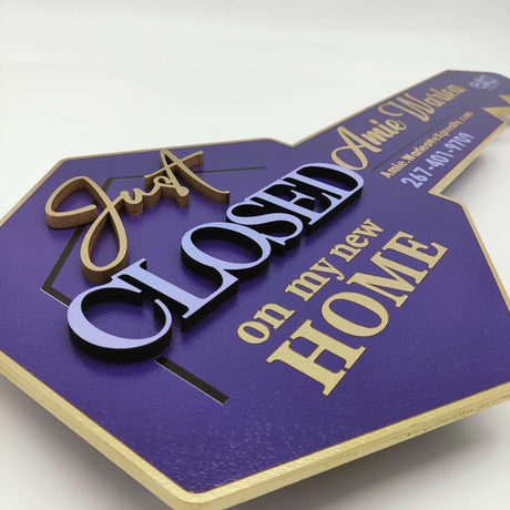 Hexagon Key with Outline - Real Estate Store