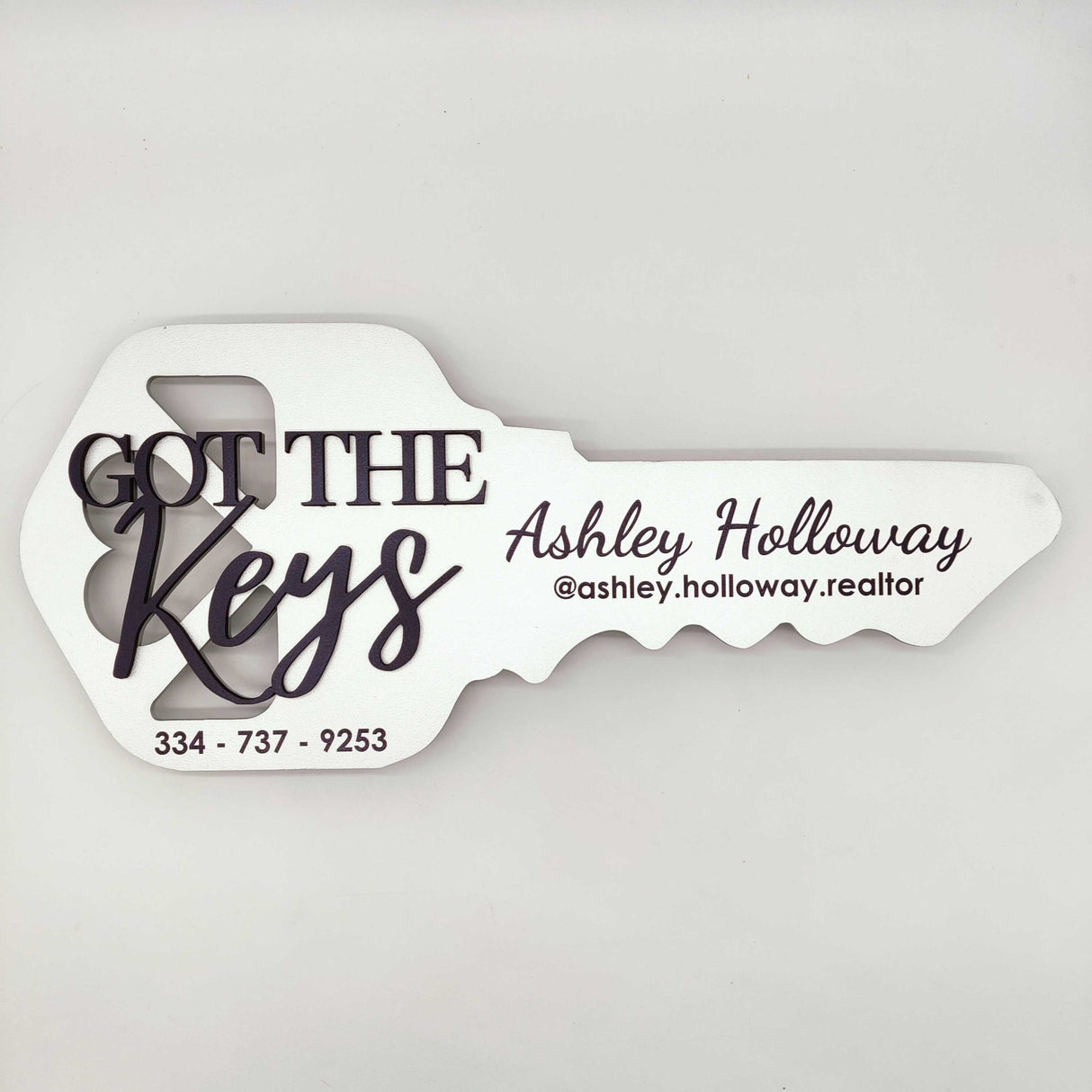 Key Shaped Props Got the keys - Real Estate Store