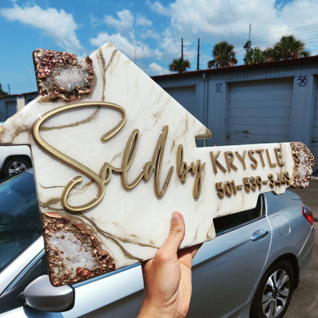 Key Shaped Sign made with White Epoxy Resin «Sold» - Real Estate Store