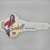 Sign "Skyline" with photo