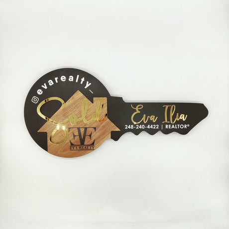 Round Shaped Key Sign «Acryl Gold Sold» - Real Estate Store