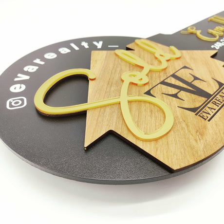 Round Shaped Key Sign «Acryl Gold Sold» - Real Estate Store