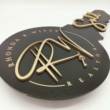 Round Shaped Key «Sold with Initials» - Real Estate Store