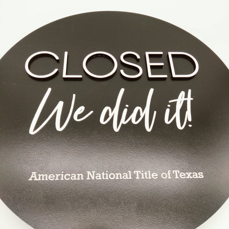 Round Shaped Sign Black Round Sign «Closed»‎ - Real Estate Store