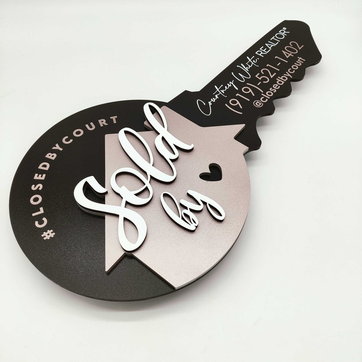 Round Shaped Sold by House Sign – Real Estate Store