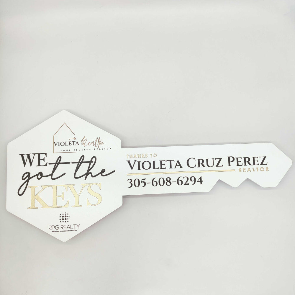 White Realtor No 3D Element "Violeta Cruz Perez"